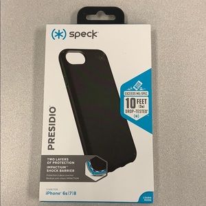NWT Speck Presidio Case for iPhone 6s/7/8
